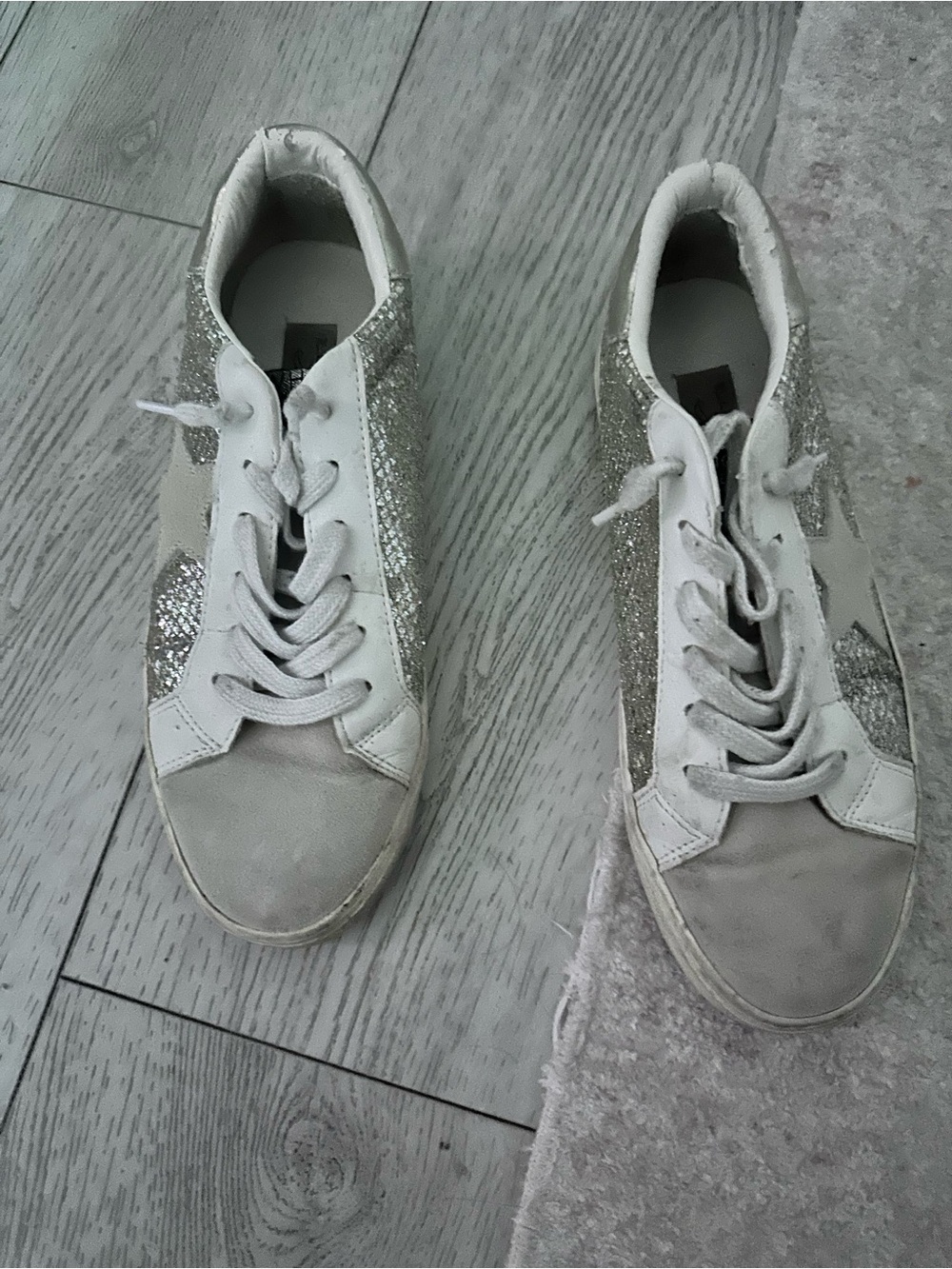 Women’s White and Silver Glitter Lace-Up Sneakers